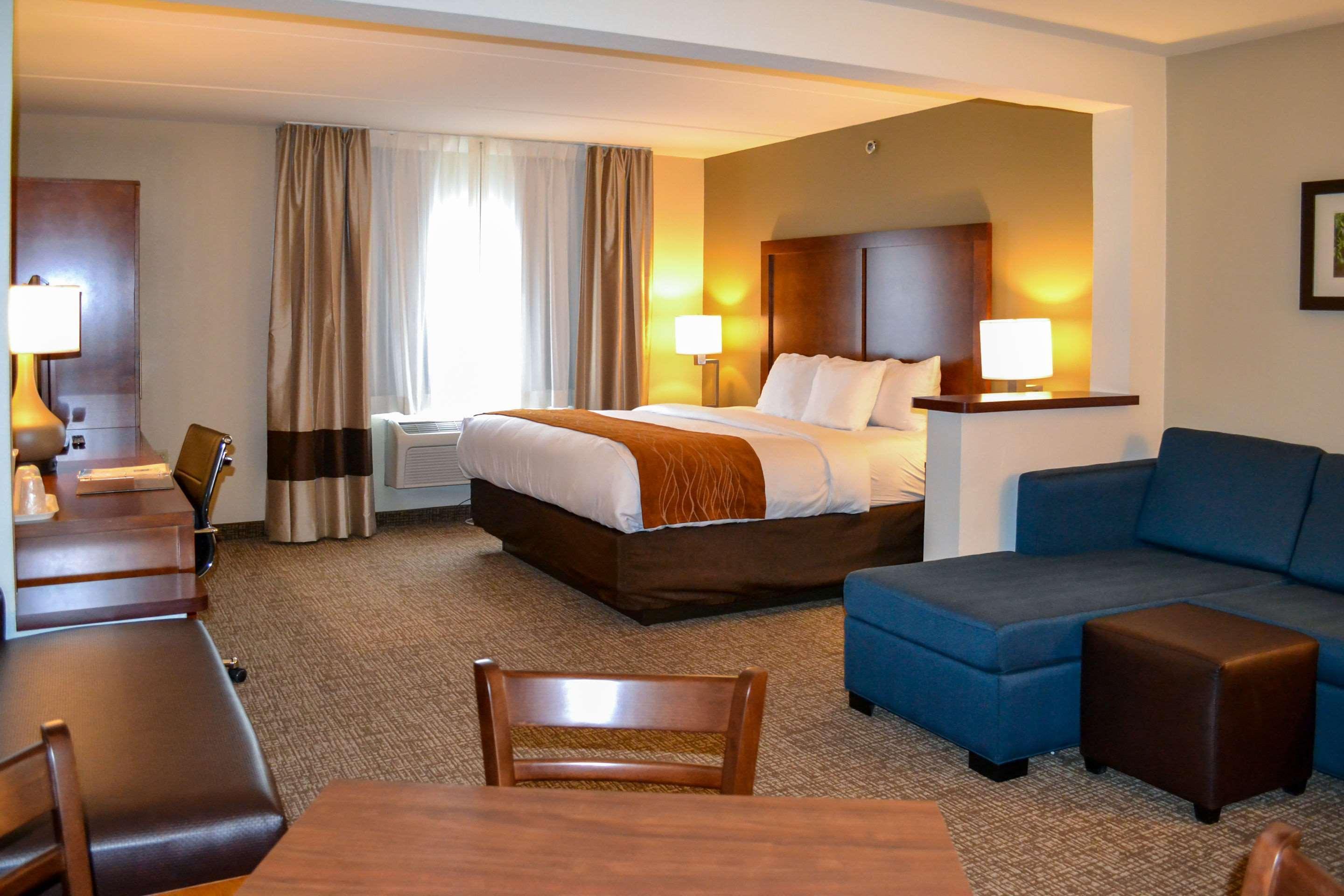Comfort Inn & Suites Wilkes Barre - Arena Экстерьер фото