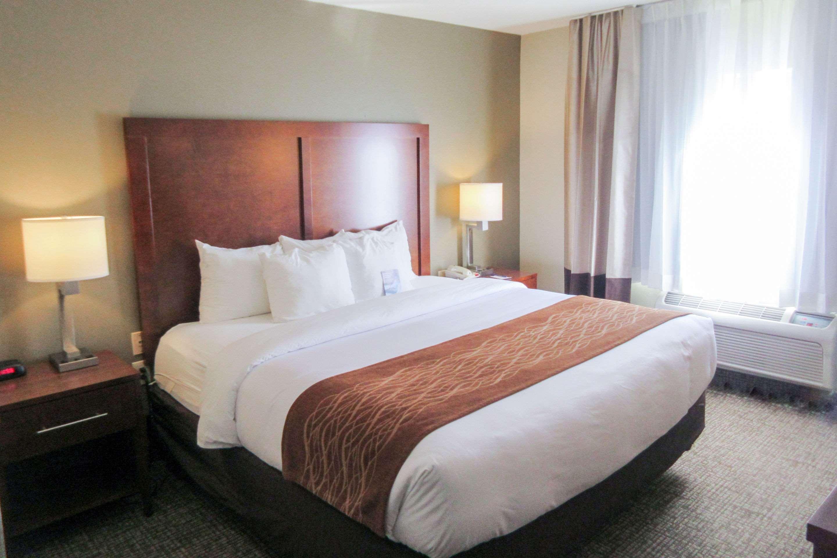 Comfort Inn & Suites Wilkes Barre - Arena Экстерьер фото