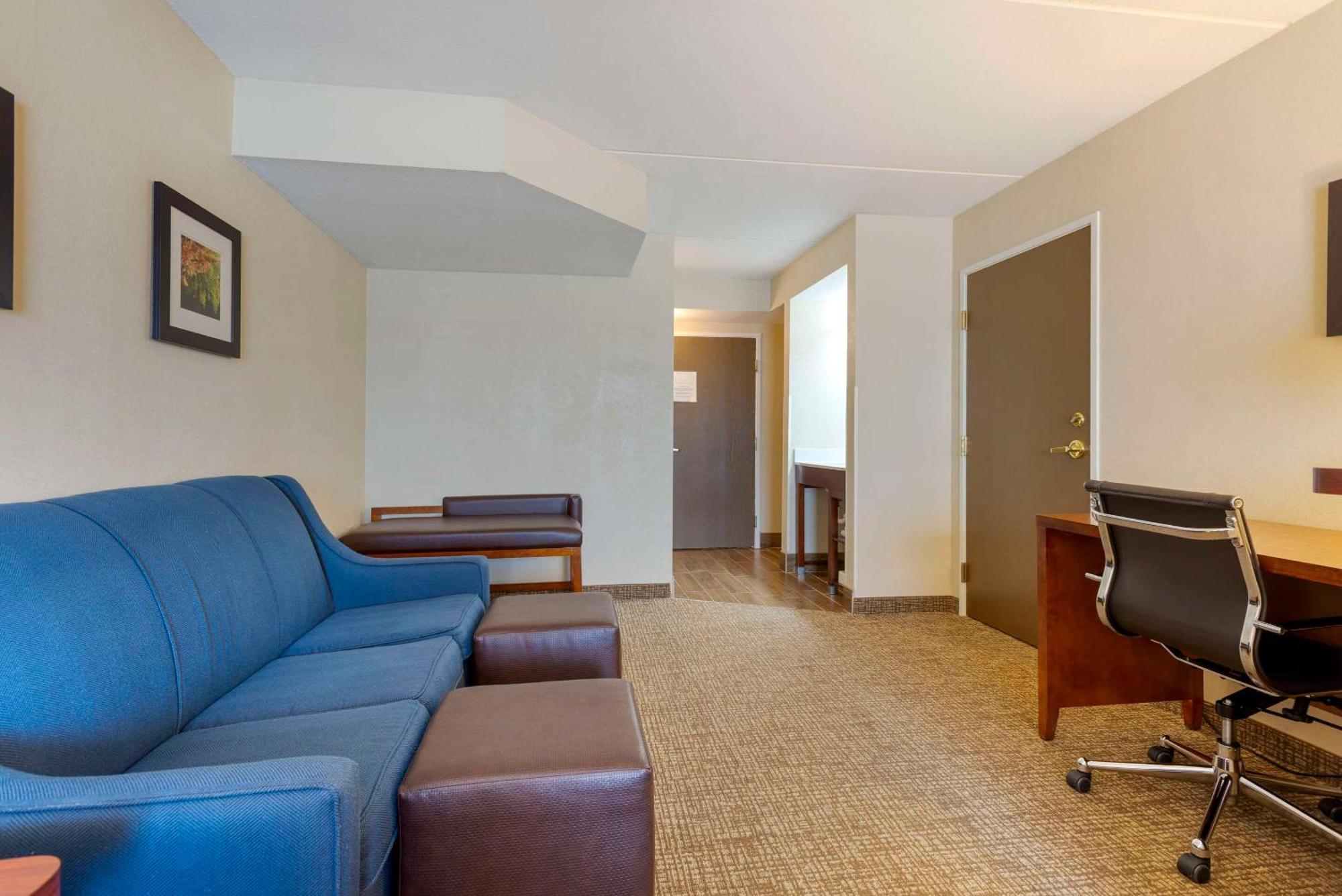 Comfort Inn & Suites Wilkes Barre - Arena Экстерьер фото