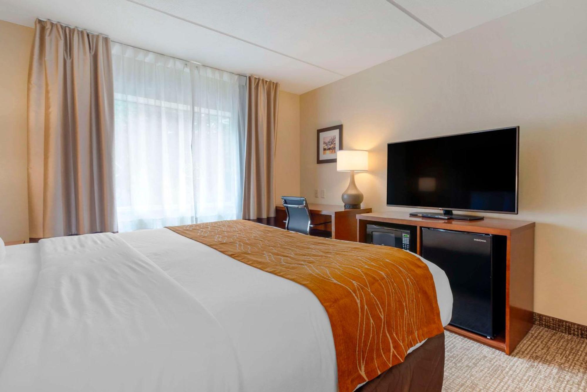 Comfort Inn & Suites Wilkes Barre - Arena Экстерьер фото